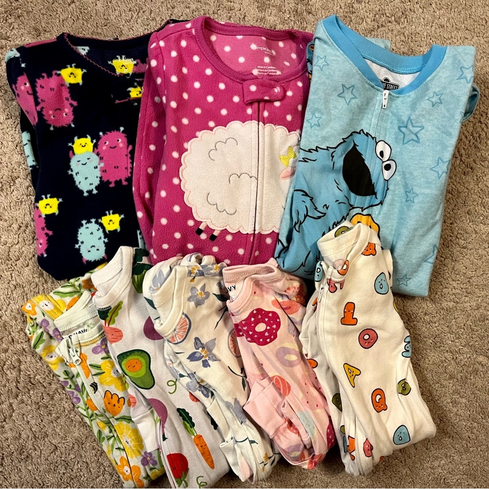 3T fleece and cotton onesie pajamas (8) total in bundle